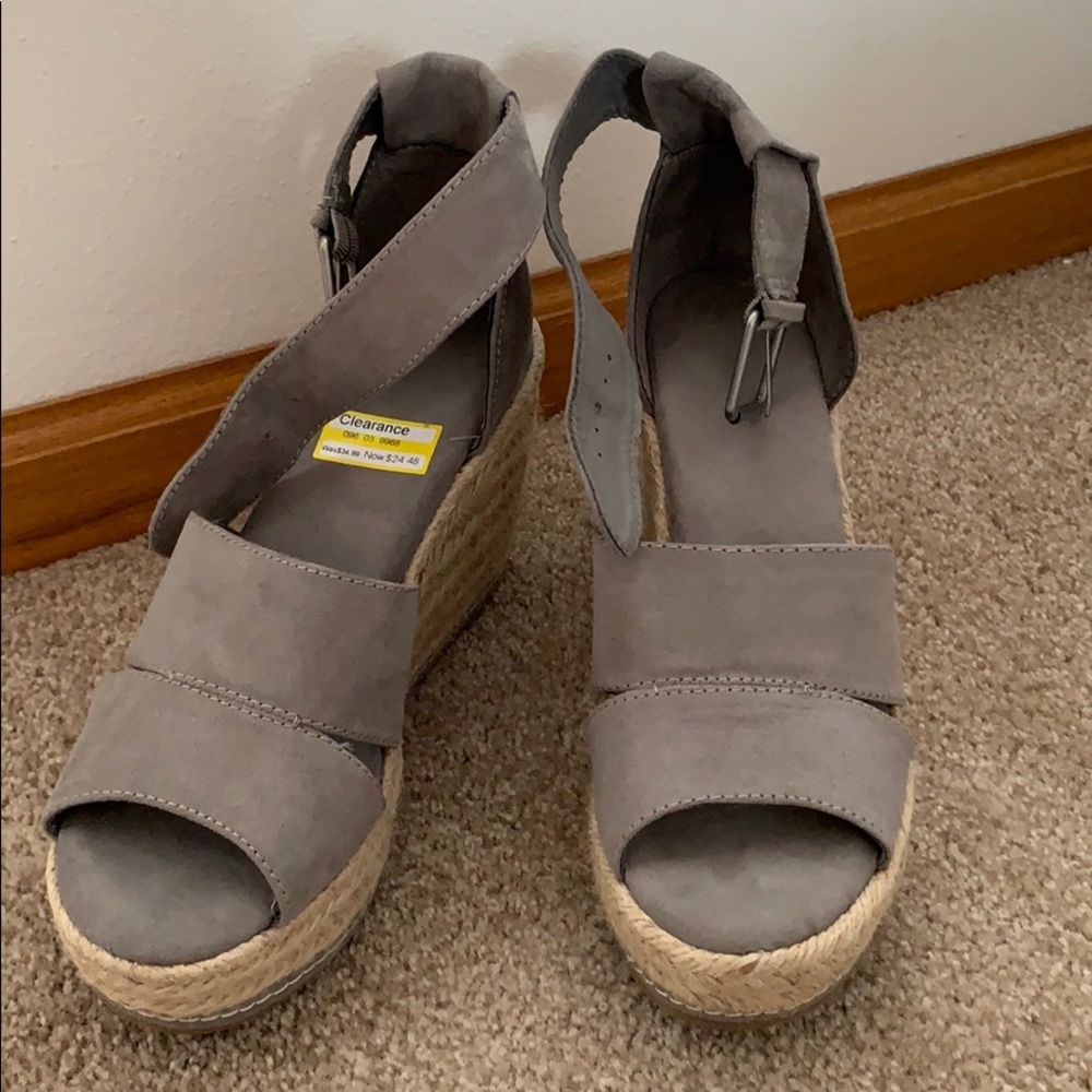 Target brand wedges
